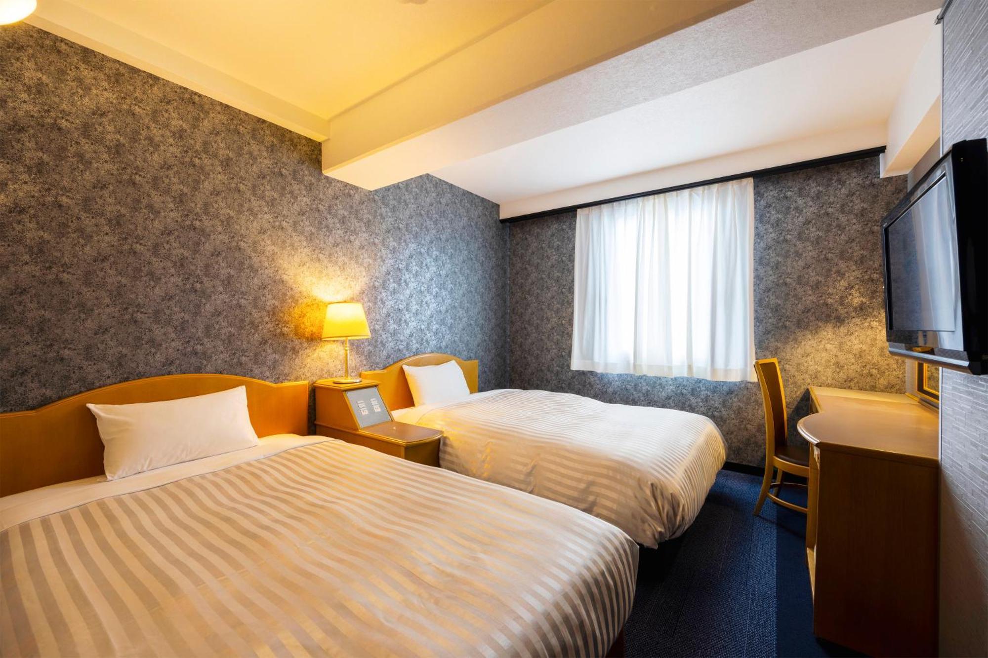 Miyakonojo Green Hotel Екстериор снимка