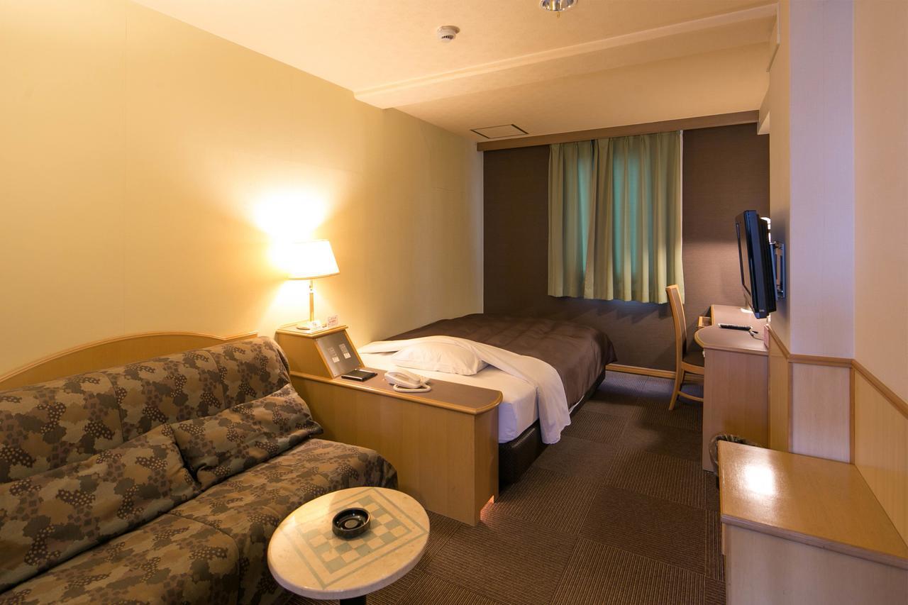 Miyakonojo Green Hotel Екстериор снимка